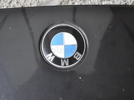 BMW E84 X1 знак капота за 15 000 тг. в Астана – фото 2