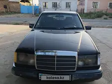 Mercedes-Benz E-Class, 1991