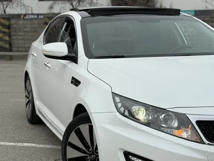 Kia K5 2010 года за 7 700 000 тг. в Алматы – фото 11