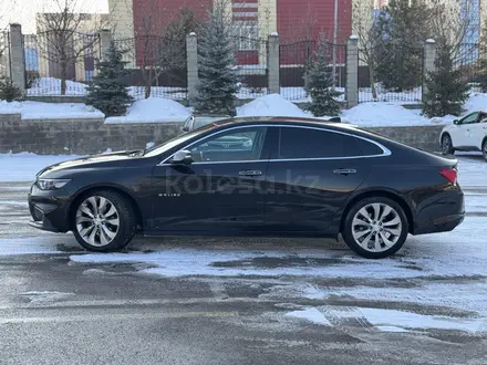 Chevrolet Malibu 2017 года за 8 300 000 тг. в Алматы – фото 9