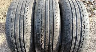 ТРИ шины 205/60 R16 — "Bridgestone Turanza T001" (Япония), летние за 45 000 тг. в Астана