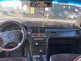 Mercedes-Benz E 320 1998 года за 2 300 000 тг. в Алматы – фото 5