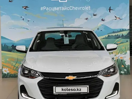 Chevrolet Onix 3LT 2024 года за 7 690 000 тг. в Шымкент – фото 3