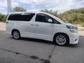 Toyota Vellfire 2010 годаfor8 900 000 тг. в Семей – фото 2