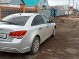 Chevrolet Cruze 2013 года за 2 200 000 тг. в Актобе – фото 3