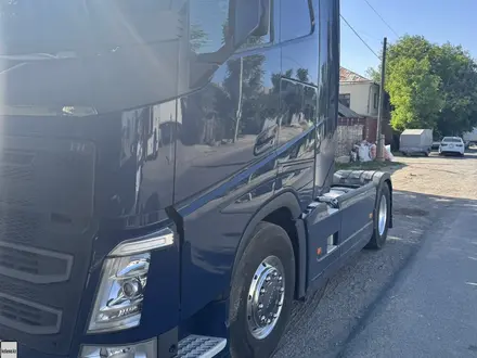 Volvo  FH 2020 года за 42 000 000 тг. в Шымкент – фото 2