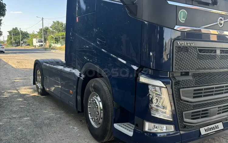 Volvo  FH 2020 года за 42 000 000 тг. в Шымкент