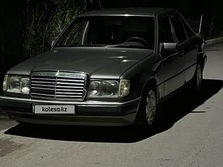 Mercedes-Benz E 230 1991 года за 2 200 000 тг. в Алматы – фото 2