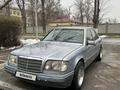 Mercedes-Benz E 220 1993 годаfor1 850 000 тг. в Шымкент