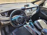 Kia Carens 2014 годаүшін5 200 000 тг. в Атырау – фото 4