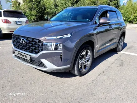 Hyundai Santa Fe 2021 года за 15 000 000 тг. в Алматы – фото 5