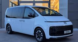 Hyundai Staria 2023 года за 22 500 000 тг. в Алматы – фото 3