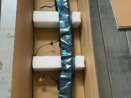 Задний центральный фонарь (задняя монобровь) на LiXiang L9 Лисян за 320 000 тг. в Алматы