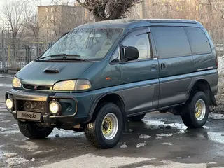 Mitsubishi Delica