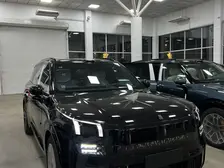 lynk-and-co 900, 2025
