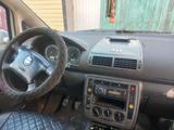 SEAT Alhambra 2002 годаfor2 400 000 тг. в Уральск – фото 4