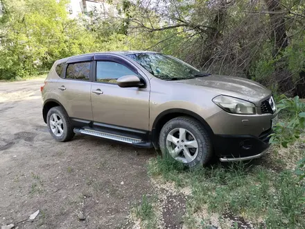 Nissan Qashqai 2013 года за 6 350 000 тг. в Семей – фото 2