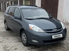 Toyota Sienna, 2007