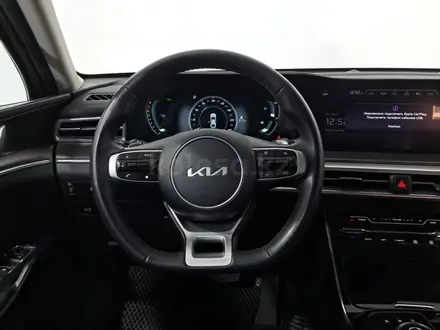 Kia K5 2025 года за 11 890 000 тг. в Астана – фото 13