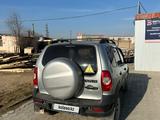 Chevrolet Niva 2013 года за 1 700 000 тг. в Актау – фото 5