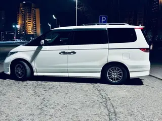 Honda Elysion