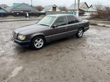 Mercedes-Benz E 260 1991 года за 1 500 000 тг. в Алматы