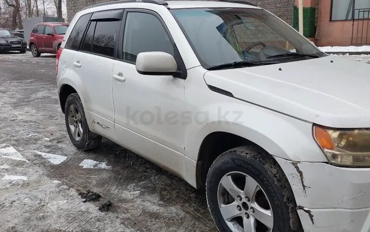 Suzuki Grand Vitara 2006 годаүшін4 500 000 тг. в Алматы