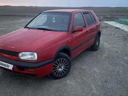 Volkswagen Golf 1993 года за 1 150 000 тг. в Караганда