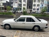 Mercedes-Benz E 200 1990 года за 1 900 000 тг. в Алматы – фото 3