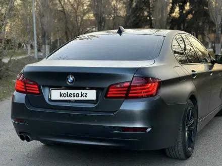 BMW 520 2015 года за 12 700 000 тг. в Караганда – фото 13