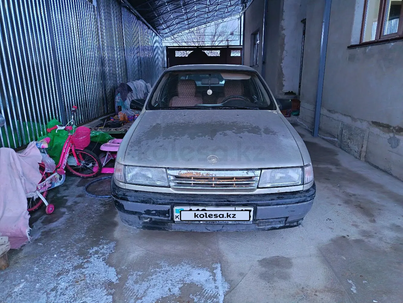 Opel Vectra, 1992