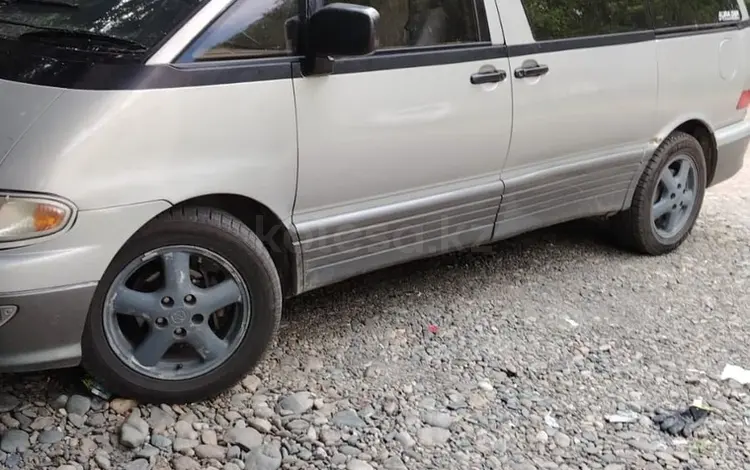 Toyota Estima 1995 годаүшін2 300 000 тг. в Алтай
