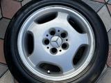 Комплект колес лето mercedes 205/60 R16 за 130 000 тг. в Алматы