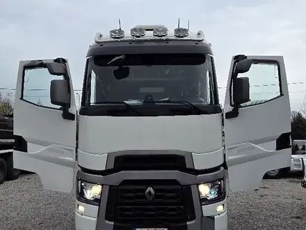 Renault  T-Series 2021 года за 36 000 000 тг. в Алматы – фото 2