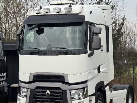 Renault  T-Series 2021 года за 36 000 000 тг. в Алматы