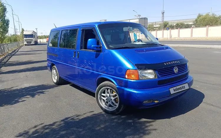 Volkswagen Caravelle 2003 года за 6 300 000 тг. в Шымкент