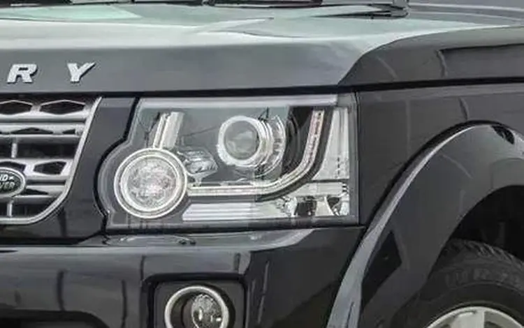 Land Rover Discovery 4 стекла фар. за 41 000 тг. в Алматы