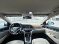 Hyundai Elantra 2017 годаүшін5 100 000 тг. в Актау – фото 4