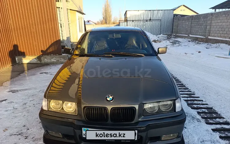 BMW 320 1993 годаfor1 800 000 тг. в Жаркент