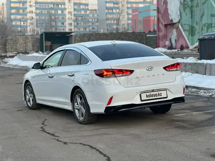 Hyundai Sonata 2020 года за 7 500 000 тг. в Алматы – фото 3