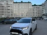 Mitsubishi Outlander 2022 года за 12 100 000 тг. в Астана – фото 2