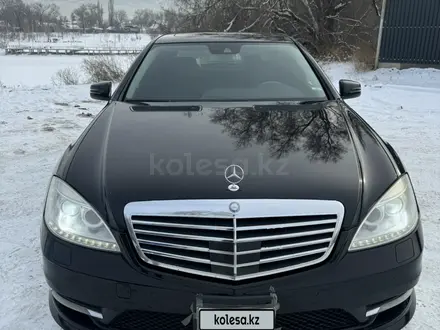 Mercedes-Benz S 500 2013 года за 11 000 000 тг. в Алматы – фото 2