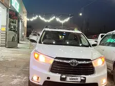 Toyota Highlander, 2016