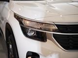 Kia Seltos Luxe 2WD 2024 годаfor12 790 000 тг. в Астана – фото 2