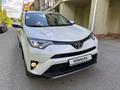 Toyota RAV4 2017 годаfor15 000 000 тг. в Актобе – фото 2