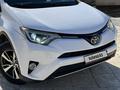 Toyota RAV4 2017 года за 10 000 000 тг. в Актау – фото 2