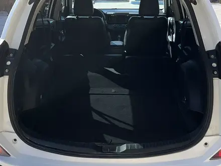 Toyota RAV4 2017 года за 10 000 000 тг. в Актау – фото 8