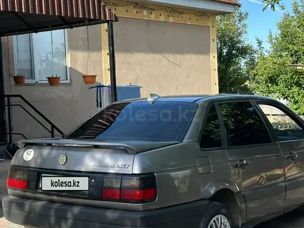 Volkswagen Passat 1992 года за 870 000 тг. в Алматы – фото 5