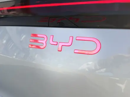 BYD Qin L DM-i 2025 года за 10 200 000 тг. в Алматы – фото 11