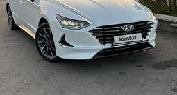 Hyundai Sonata 2022 годаүшін13 500 000 тг. в Алматы